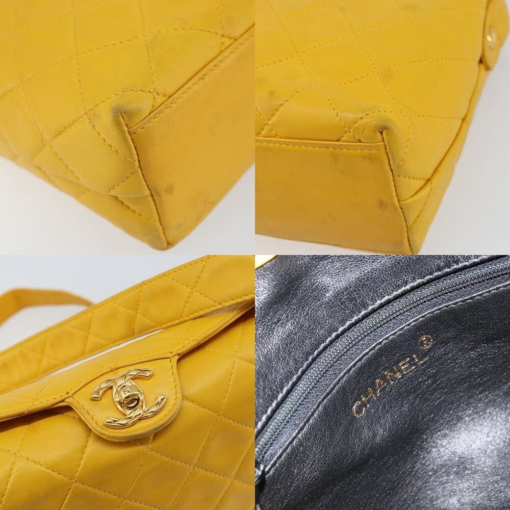 Chanel Matelasse Shoulder Bag - Picture 6 of 7